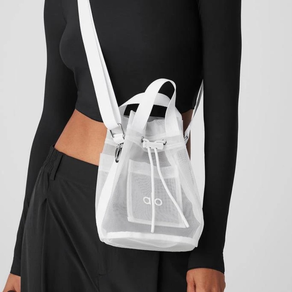 NWT Alo Crossbody Bucket Bag White Sheer Mesh Mini